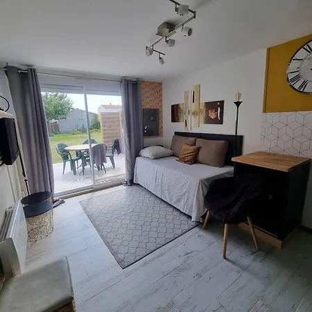 Lejlighed D'une Avec Jardin Clos Et Wifi A A 4 Km De La Médis
